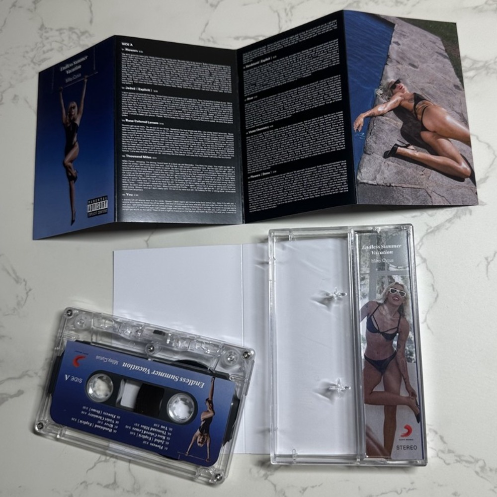 Miley Cyrus Cassette Tape | En - đánh giá và giá Audio Music Of
